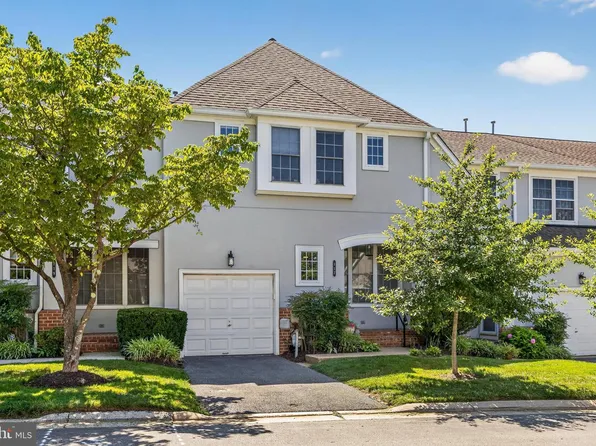 117 Old Plantation Way #117, Baltimore, MD 21208