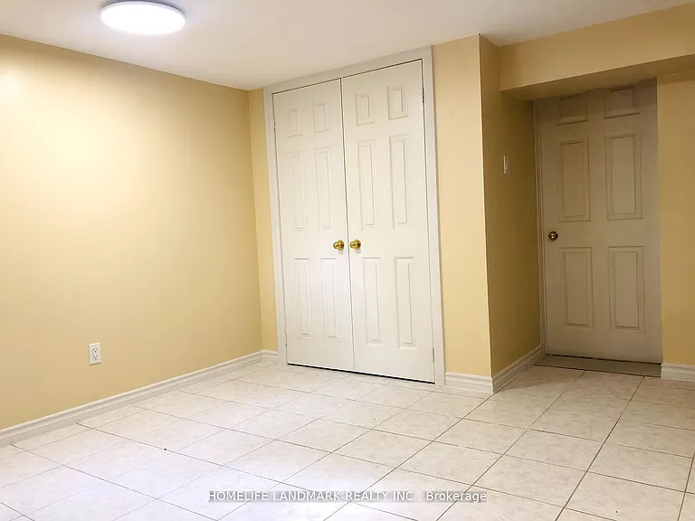 8 Plainfield Rd #BASEMENT — Photo 14