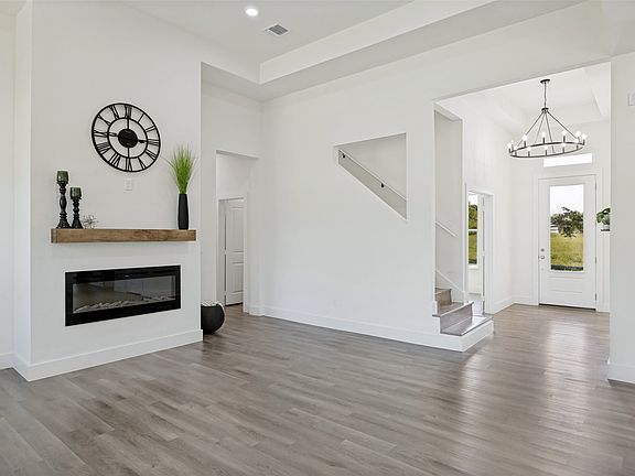 3rd image of 2722 Eastridge Blvd