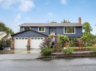 2729 NE 6th St, Gresham, OR 97030