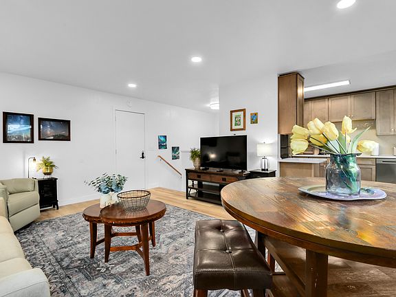 5th image of 2339 Tagalak Dr