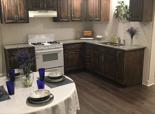 1600 N Noland Rd, Independence, MO 64050