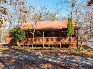 414 Sutton Rd, Jamestown, TN 38556