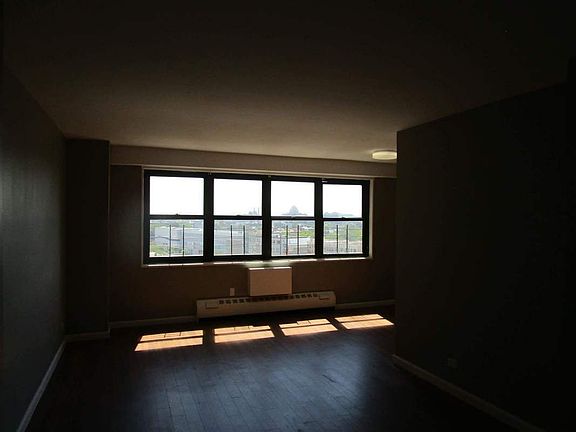 5th image of 47 McKeever Pl APT 10F