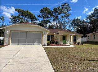 8429 N Tiny Lily Dr, Citrus Springs, FL 34434