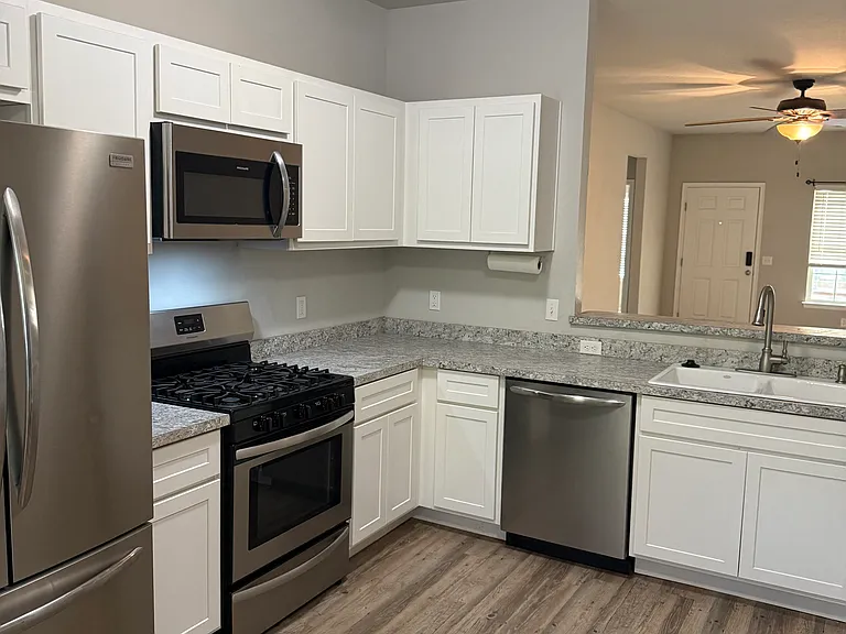 13220 Beekman Dr — Photo 13