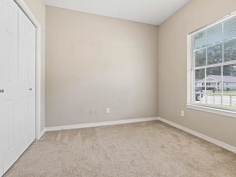 2033 Post Oak Ct — Photo 6
