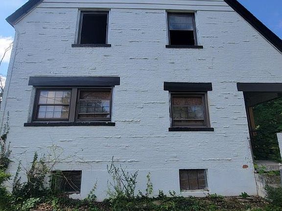 4th image of 4519 Bristol Ln