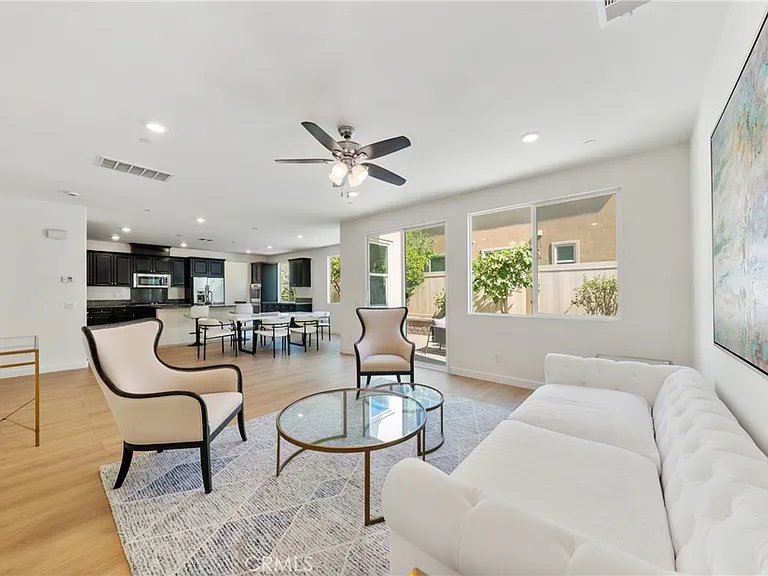 6956 La Rochelle Way — Photo 15