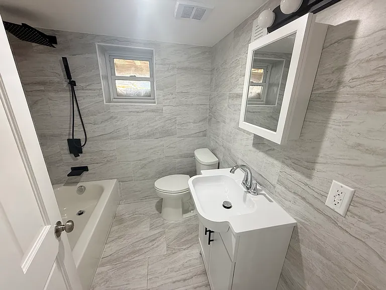 13 Roosevelt Ave #A — Photo 27