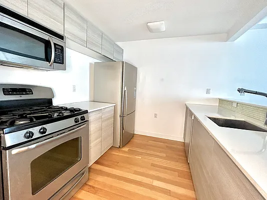 Rented by Douglas Elliman | media 9