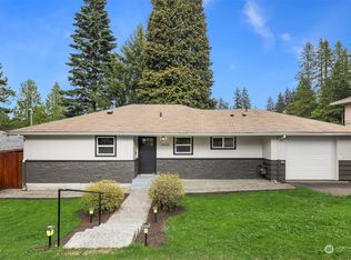 10510 11th Ave NE, Seattle, WA 98125