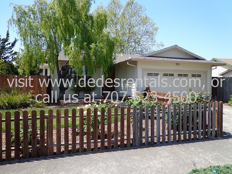 Adorable West SR home!