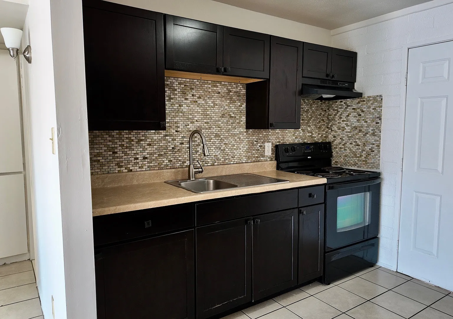 1 bed, 600 sqft, $1,095 — Photo 4