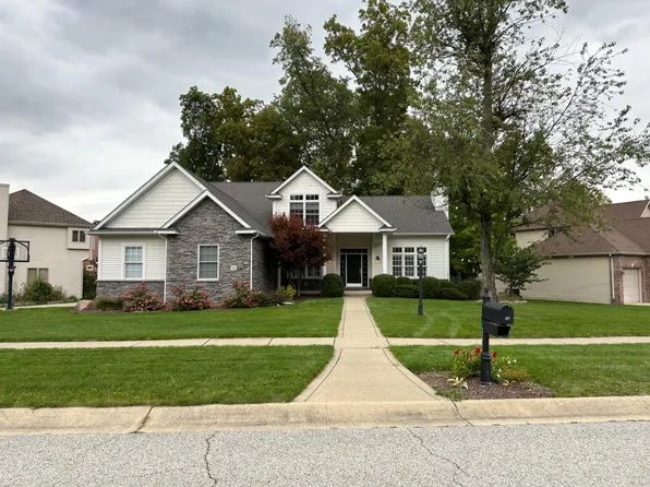 33 Woodruft Dr, Valparaiso, IN 46385