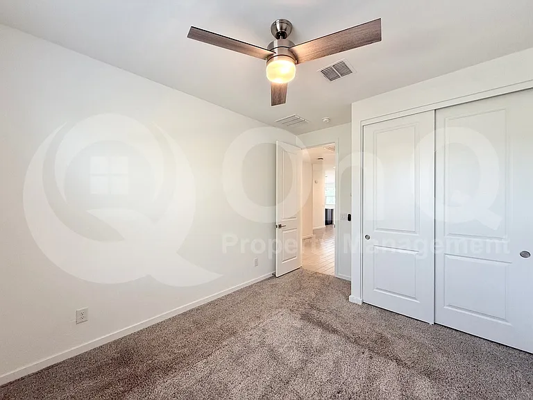 17679 W Pinnacle Vista Dr — Photo 8