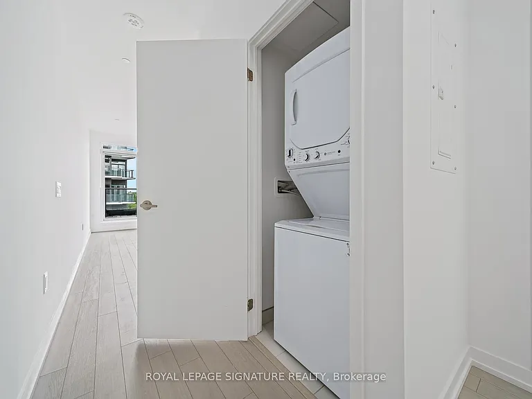 4010 Eglinton Ave W #711 — Photo 16