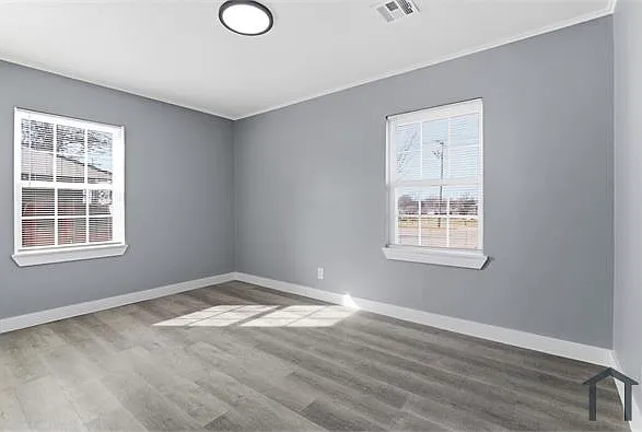 1717 N Harvard Ave — Photo 21