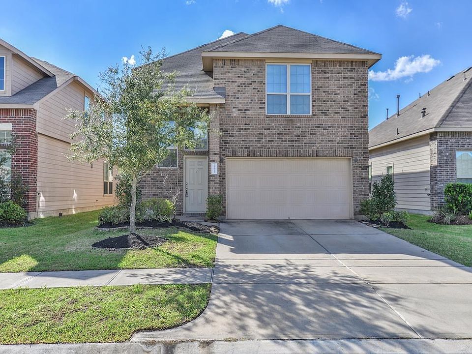 1st image of 13926 Long Meadow Dr