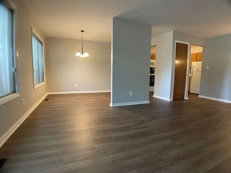 2 bed, 1.0 bath, 825 sqft, $850 — Photo 4