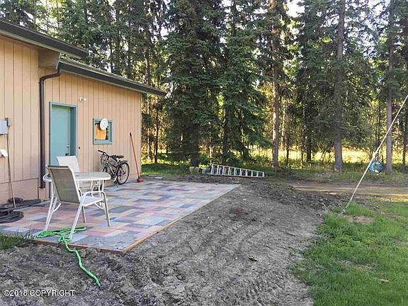 3rd image of 2651 Lancelot Dr W