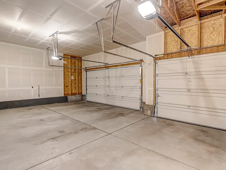 4007 Castle Vista Ln — Photo 51