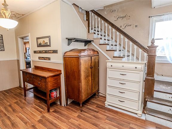 14th image of this home