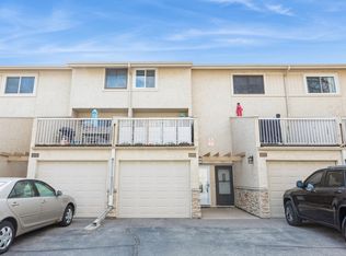 4074 Meadowlark Ln #14074, Saint Paul, MN 55122