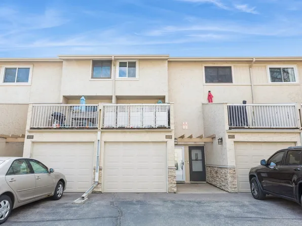 4074 Meadowlark Ln #14074, Saint Paul, MN 55122