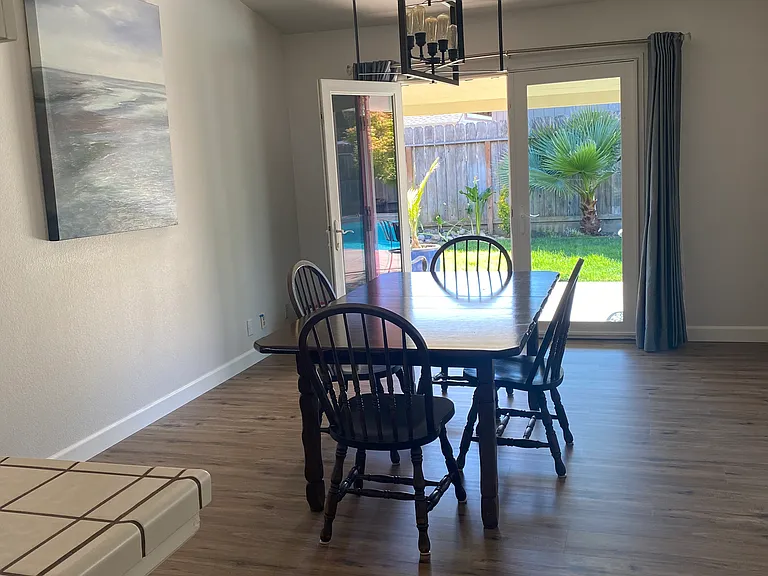 876 River Bluff Ct — Photo 7