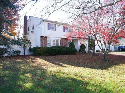 736 3rd Street, Ronkonkoma, NY, 11779