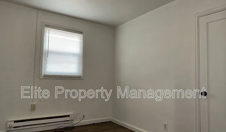 200 W Arroyo Ave #B — Photo 10