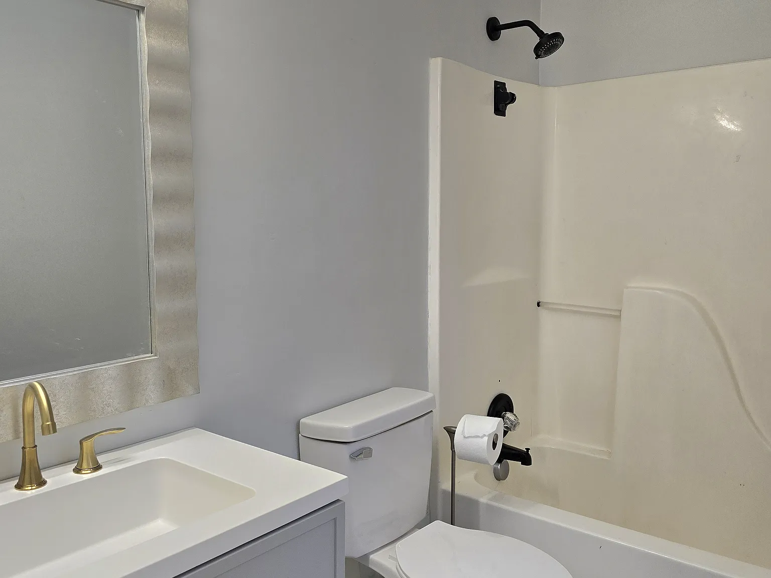 3 bed, 1200 sqft, $1,400 — Photo 4