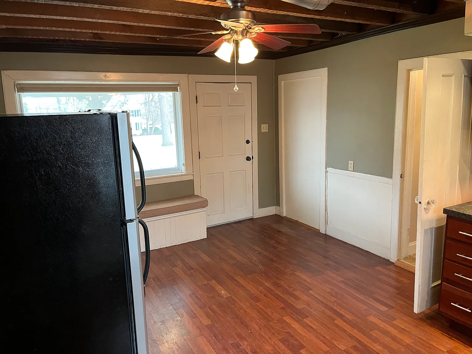 7153 E Genesee St — Photo 3