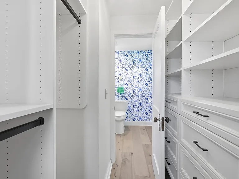 57 Lake Dr — Photo 23