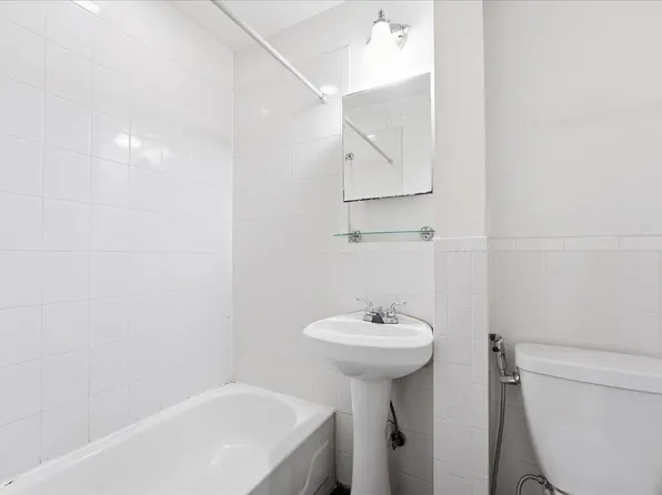 155a Sherman Avenue image 16 of 21