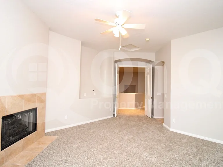 15240 N Clubgate Dr #109 — Photo 7