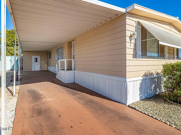 3rd image of 2650 W Union Hills Drive #367