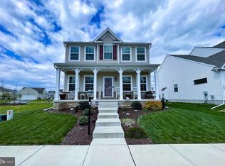 109 Honeysuckle Dr, Marietta, PA 17547