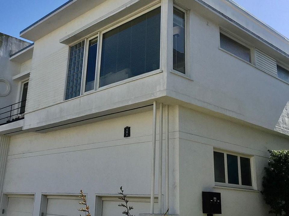 1st image of 13 Barcelona Ave