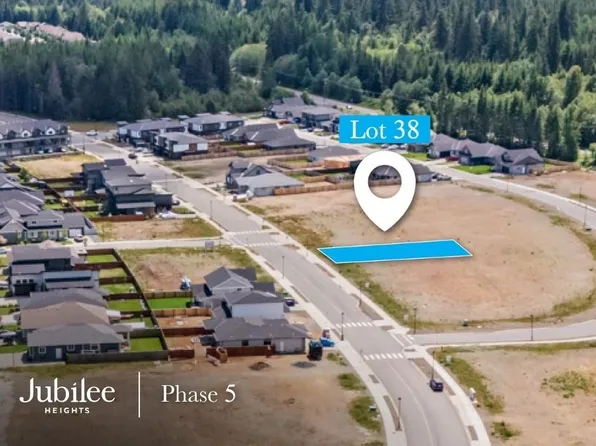739 Beaver Creek Blvd, Campbell River, BC V9H 0G1