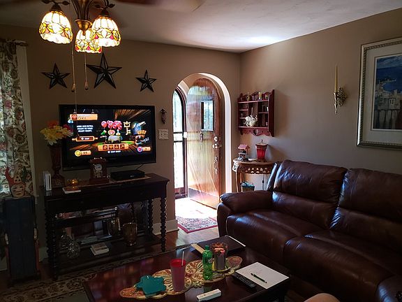 4th image of 1103 Moreland Ave
