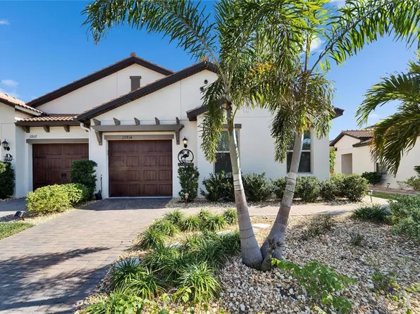 17014 Clear Cork Dr, Wimauma, FL 33598