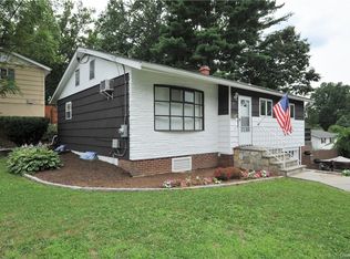 25 Pershing Ave, Ossining, NY 10562