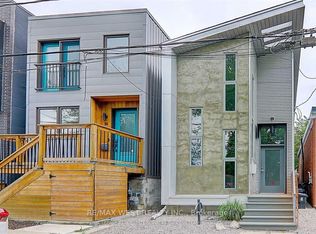 781 Craven Rd, Toronto, ON M4L2Z7