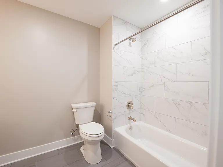 204 E Chester Pike — Photo 16
