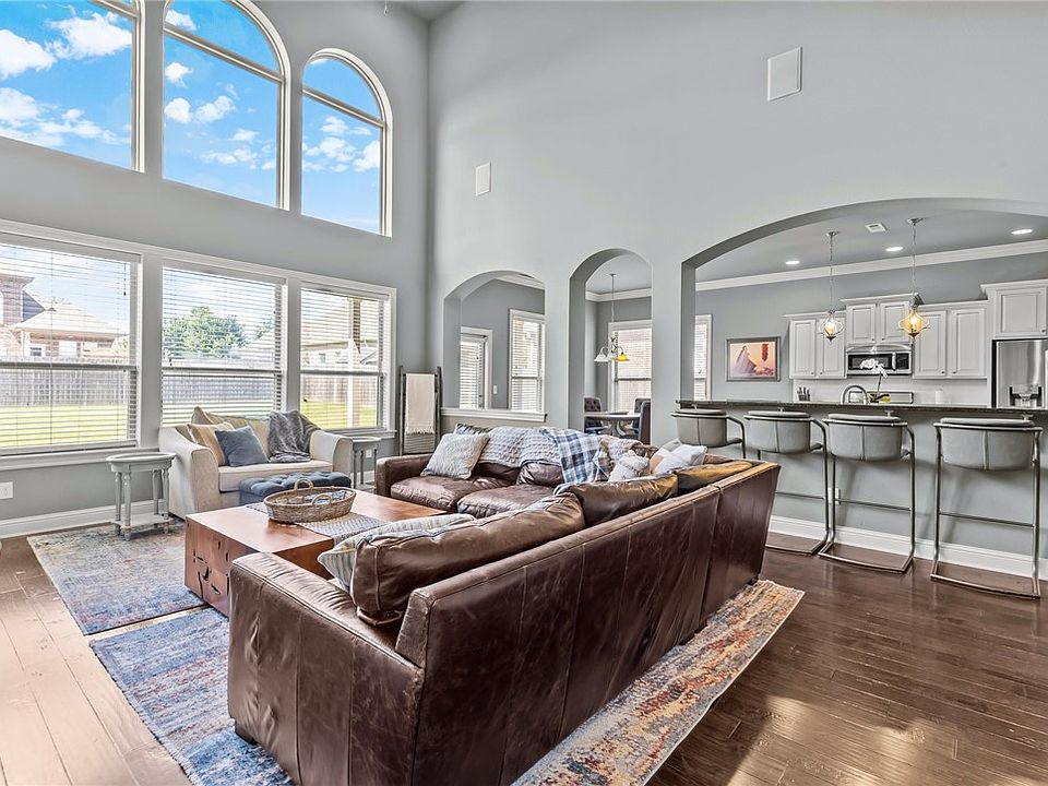 1st image of 5642 E Saint Candridge Dr