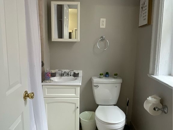 3rd image of 4040 Spruce St #11041612