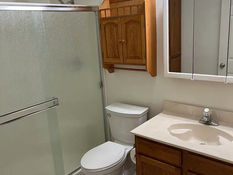 878 Valley St #B — Photo 5