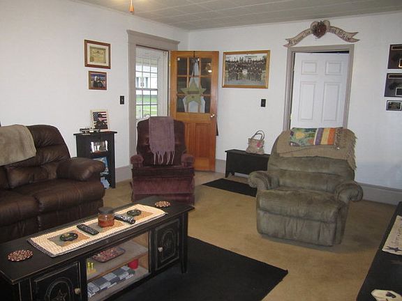 5th image of 113 Sunrise Ave
